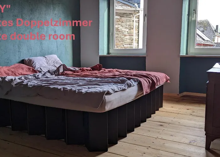 Хостел Monkey Factory - Mini Home-stay *